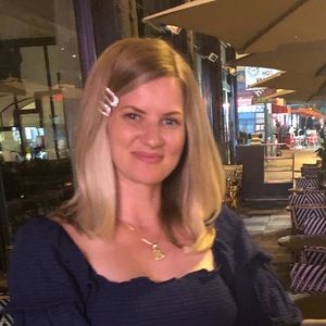 Meet your Posher, Candice